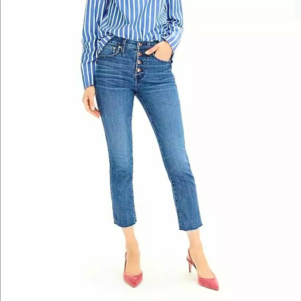 J.Crew Vintage Straight Jean with button fly & raw hem. Size 25P